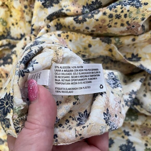 Universal Threads Medium Dress Cute Midi - Picture 14 of 15